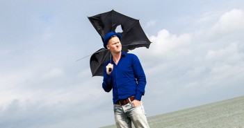 Zingende boekpresentatie in de Blokhuispoort