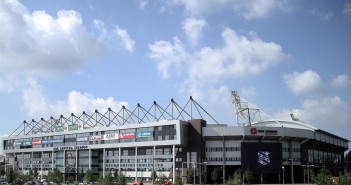 SC Heerenveen-duo opgeroepen voor Jong Oranje SC Heerenveen-spelers Joost van Aken en Daley Sinkgraven zitten bij de definitieve selectie van Jong Oranje.