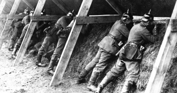 Tresoar duikt in de Eerste Wereldoorlog Vrijdag 10 oktober organiseert Tresoar, in samenwerking met Europeana, een collectie voor materiaal uit de Eerste Wereldoorlog.