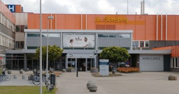 ‘Redding De Sionsberg moet niet tijdelijk zijn’ Goed nieuws voor ziekenhuis De Sionsberg. Het ziekenhuis in Dokkum blijft bestaan dankzij zorginstelling ZuidOostZorg in Drachten.