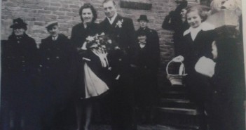 Wie helpt mevrouw Brug-Schurer (81) uit Sneek aan een lied uit haar jeugd?