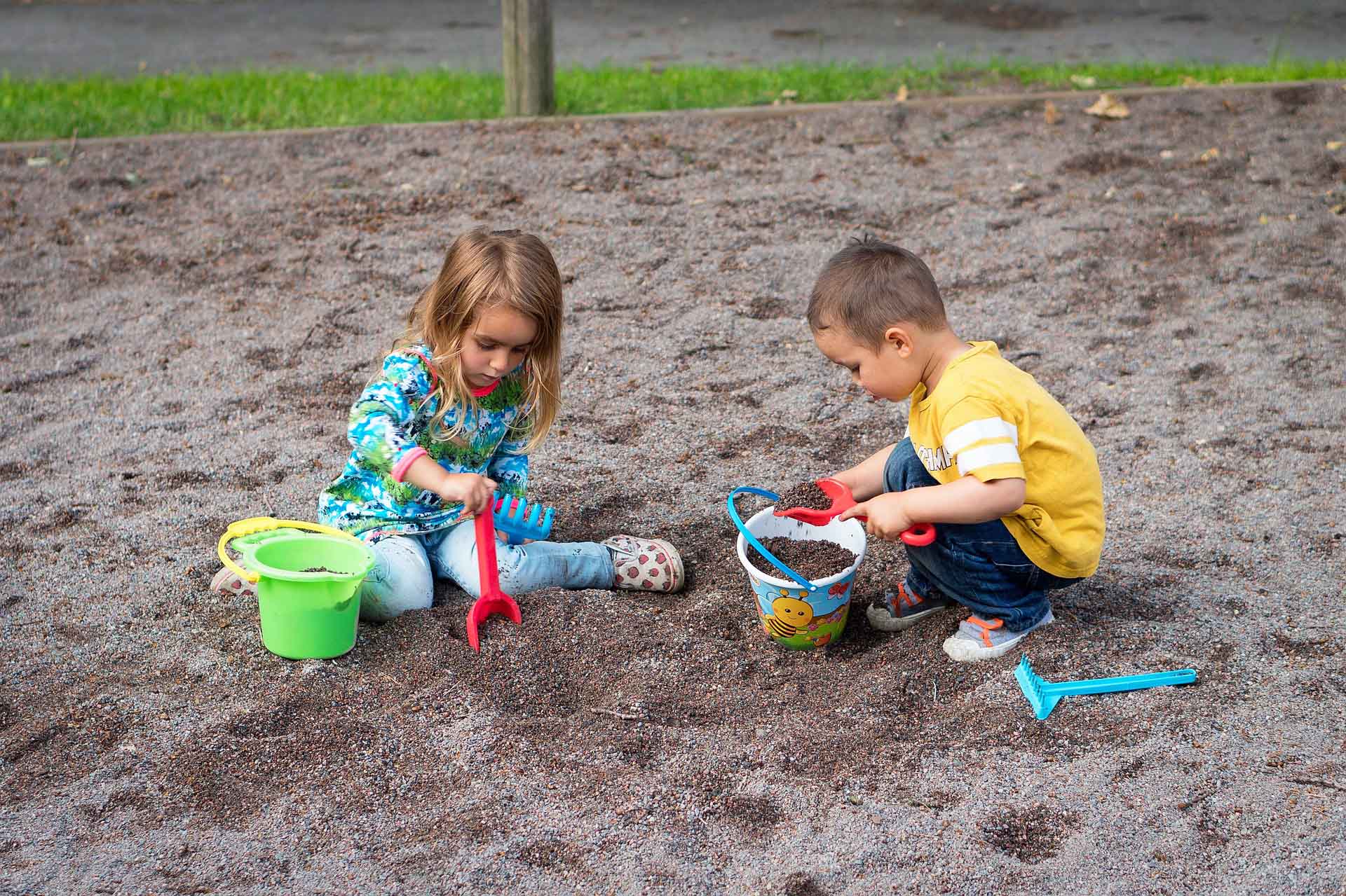 Buitenspelen in de ban