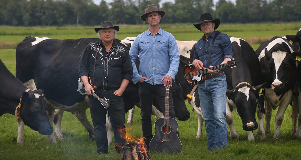 Try-out Frisicana IV in Theaterkerk Nes